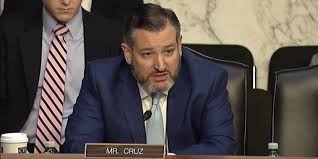 This image has an empty alt attribute; its file name is cruz.jpg
